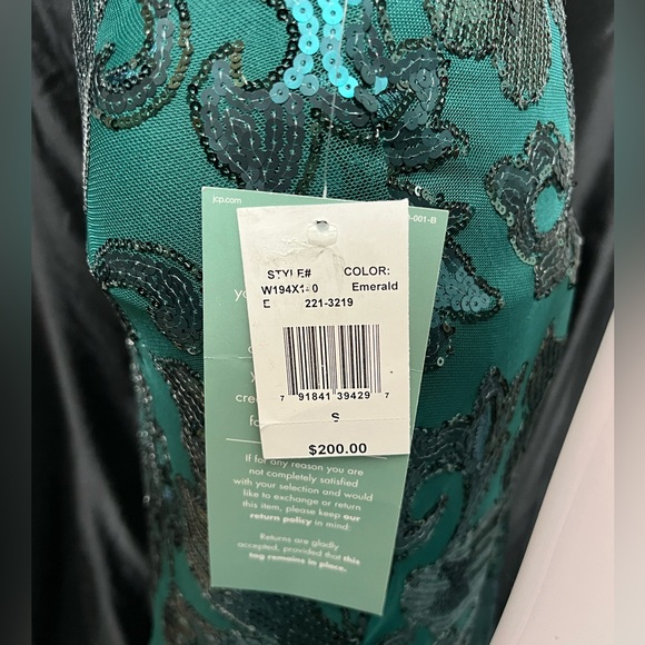 B. Smart - NWT’s Womens Formal Long Dress Sz Sm - Picture 9 of 13